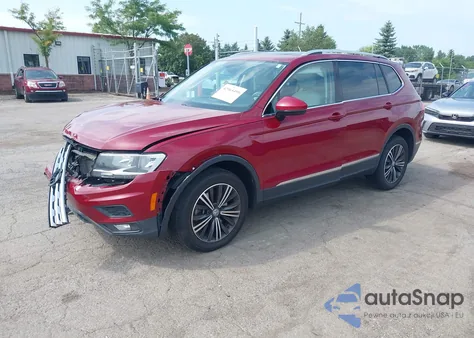 2019 Volkswagen Tiguan 2.0T Se/2.0T Sel/2.0T Sel R-Line/2.0T Sel R-Line Black z USA, uszkodzony, nr VIN 3VV2B7AX7KM056316